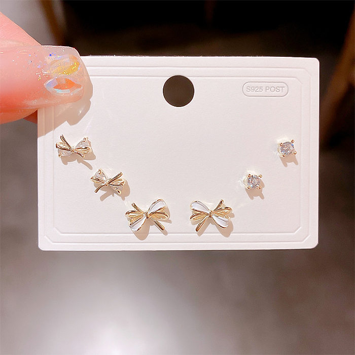 Sweet Round Butterfly Snowflake Copper Plating Inlay Zircon Ear Studs 1 Set