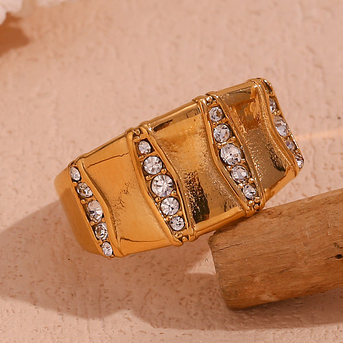 Básico estilo simples estilo clássico geométrico chapeamento de aço inoxidável strass anéis banhados a ouro 18K