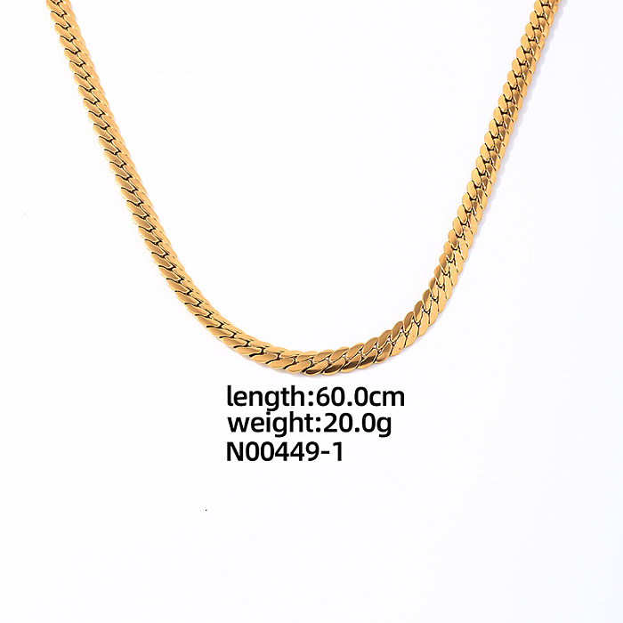 Lässige, schlichte Halskette mit Schlangenleder-Edelstahlbeschichtung und vergoldeten Armbändern