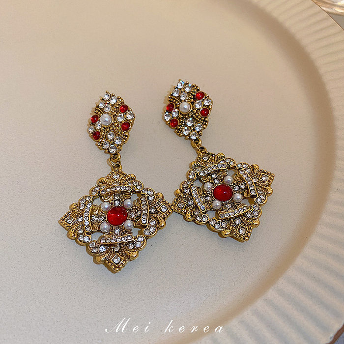 1 Pair Glam Retro Water Droplets Inlay Copper Artificial Pearls Resin Drop Earrings