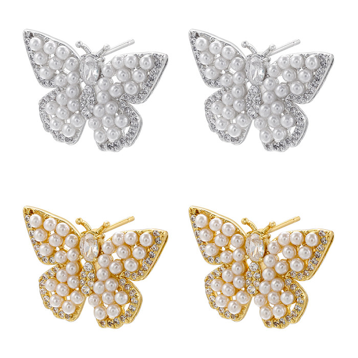 1 paire de clous d'oreilles élégants en cuivre plaqué papillon, incrustation de perles en Zircon plaqué or 18 carats