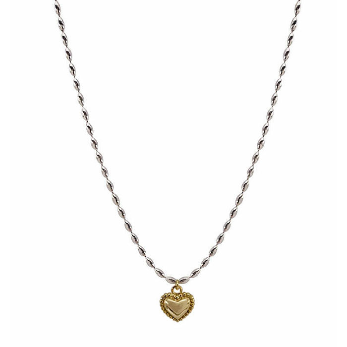 Collier pendentif élégant en forme de coeur en placage de cuivre