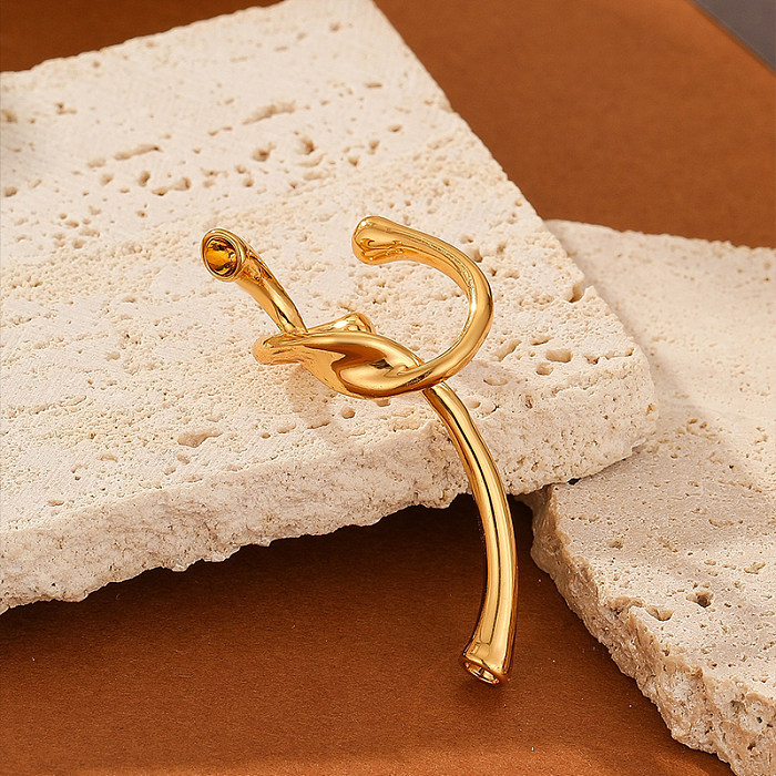 قطعة واحدة من أصفاد الأذن النحاسية المطلية بالذهب عيار 1 قيراط بلون سادة