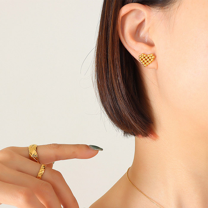 Modische, einfache, vergoldete, herzförmige Halsketten-Ohrringe aus Titanstahl