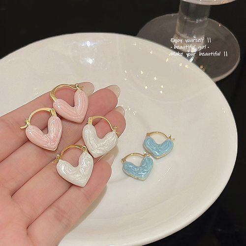 1 Pair Simple Style Roman Style Heart Shape Copper Earrings