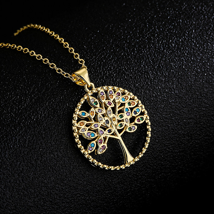 Collier pendentif en forme de déesse en forme d'arbre avec zircon en or 18 carats