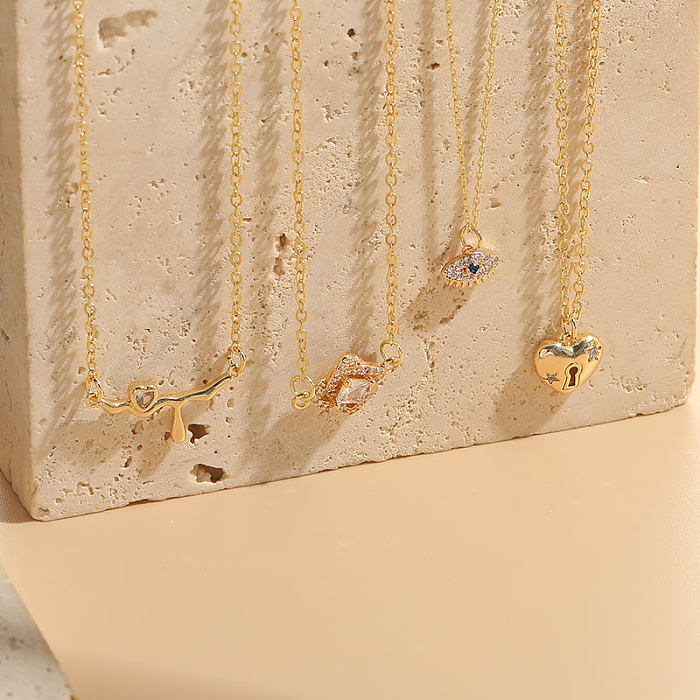 Colar com pingente de zircão banhado a ouro 14K em forma de coração estilo elegante e moderno a granel