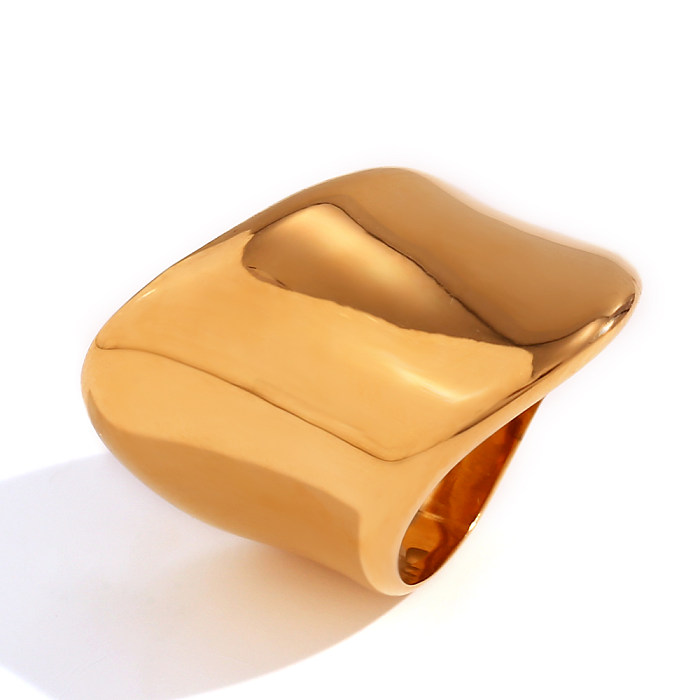 Anillos chapados en oro de acero inoxidable de 18 quilates de color sólido de estilo clásico simple básico a granel