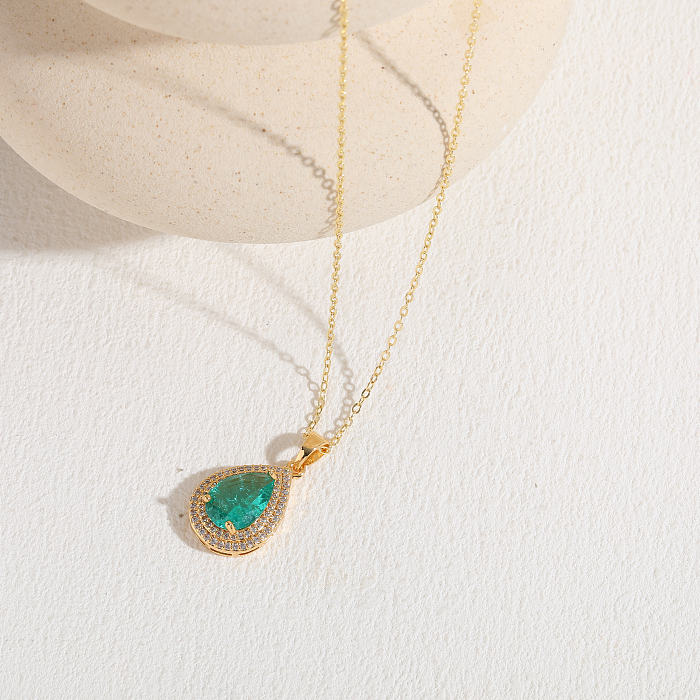 Elegant Luxurious Queen Water Droplets Copper Irregular Plating Inlay Zircon 14K Gold Plated Pendant Necklace