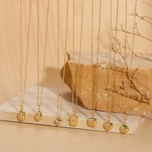 Elegante Halskette im klassischen Hexagramm-Herzform-Kupfer-Inlay-Zirkon-Stil mit 14 Karat vergoldetem Anhänger