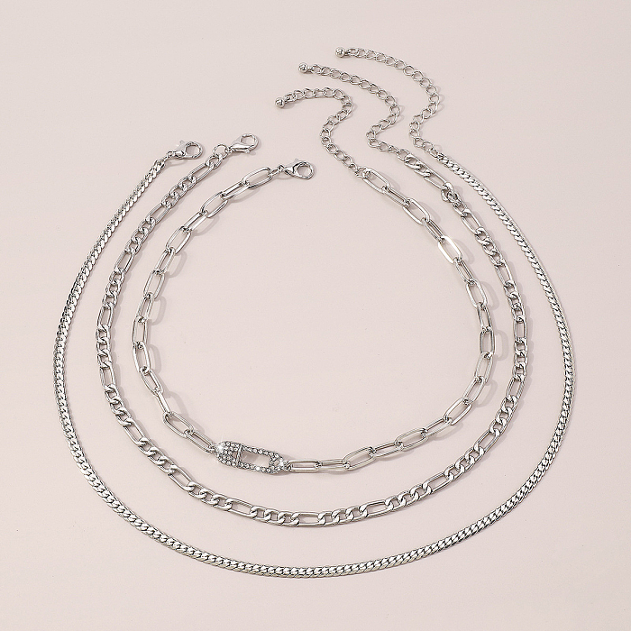 Schlichter Stil, dreilagige Halskette aus einfarbiger Eisen- und Kupferlegierung
