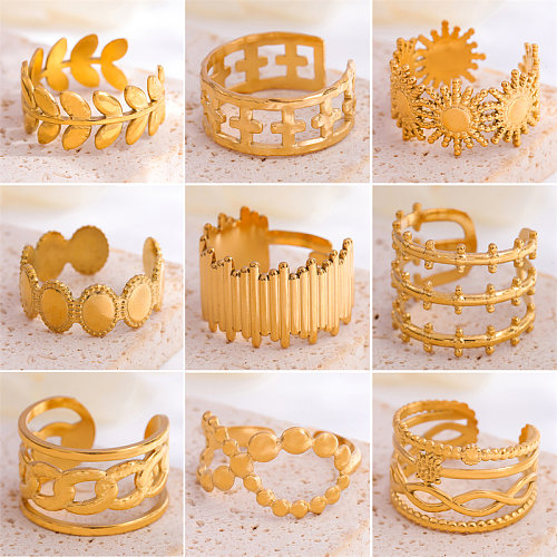 Anillos abiertos chapados en oro de 18 quilates con revestimiento de acero inoxidable redondo cruzado estilo romano de estilo simple