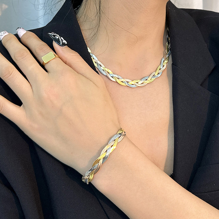 Lässige Streetwear-Halskette mit geometrischen Ringen und Ohrringen aus Titanstahl