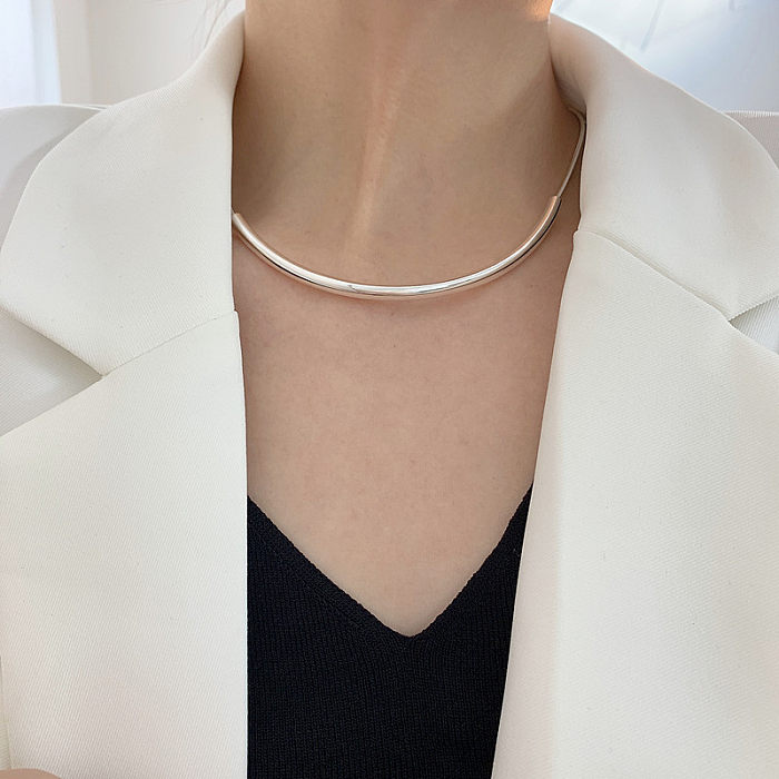 IG Style Mehrschichtige Halsketten im modernen Stil mit geometrischer Verkupferung