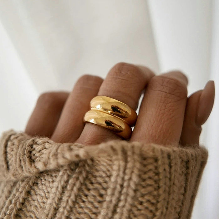 Fashion Wide-Brimmed Double-Layer Metal Ring