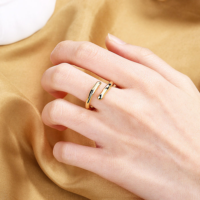 1 pièce anneau ouvert plaqué cuivre de couleur unie à la mode