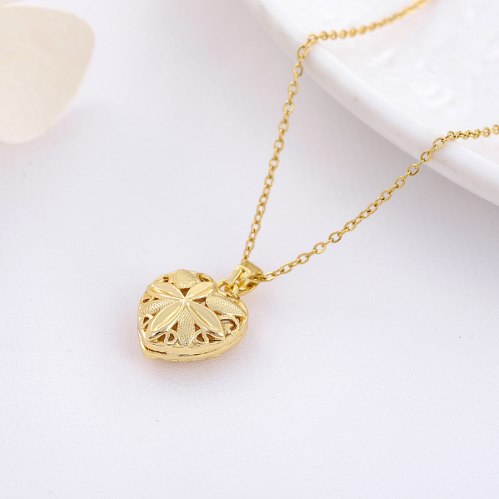 Modern Style Heart Shape Stainless Steel Copper Plating 18K Gold Plated Pendant Necklace