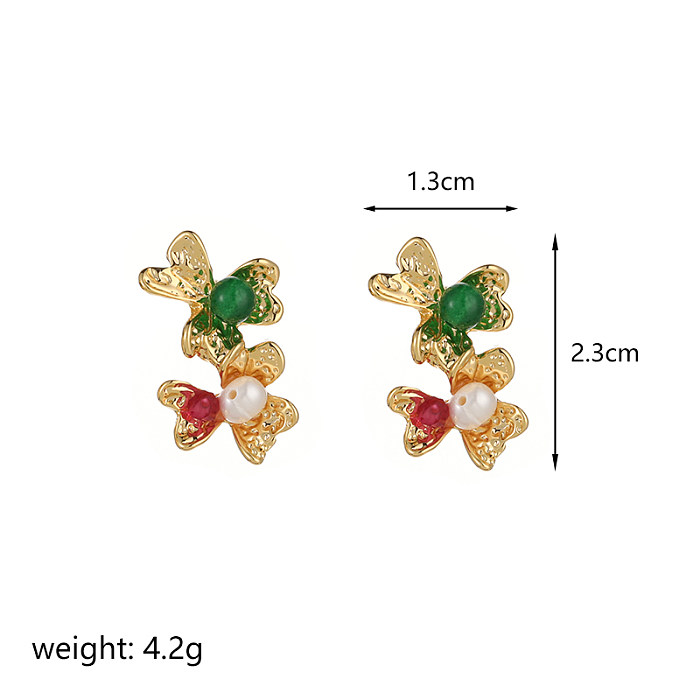 1 Pair Classical Retro Flower Plating Inlay Copper Crystal Freshwater Pearl 18K Gold Plated Ear Studs
