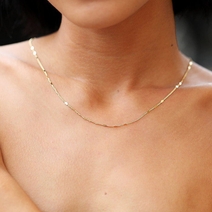 Lässige Basic-Urlaubs-Halskette in Herzform, einfarbig, mit 18-Karat-Vergoldung verkupfert