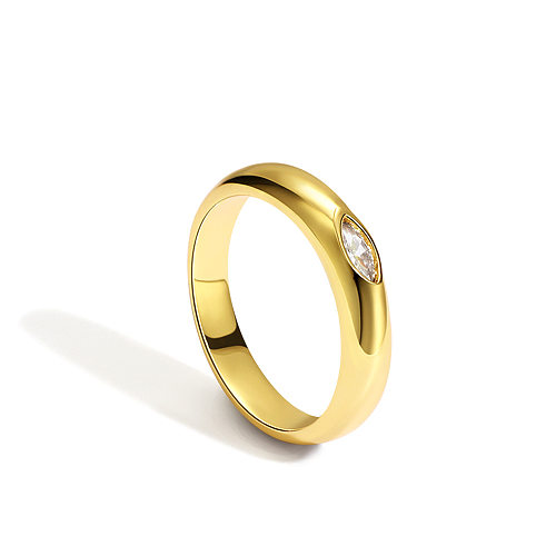 Anéis banhados a ouro artificiais das pedras preciosas do embutimento do chapeamento de cobre da cor sólida