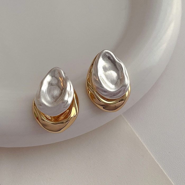 1 Pair Simple Style Color Block Irregular Pleated Copper Ear Studs