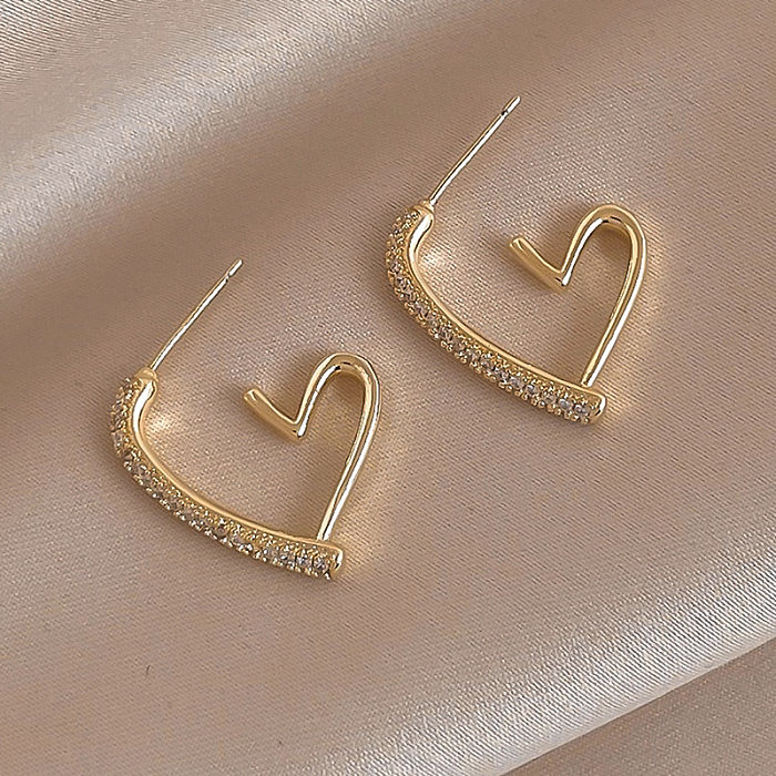 Fashion Heart Shape Copper Hollow Out Zircon Earrings 1 Pair