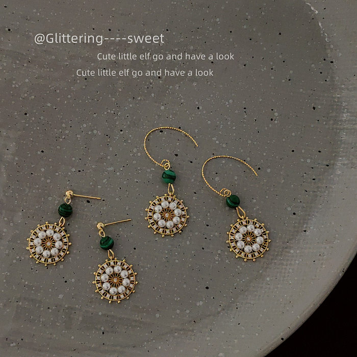 1 Paar süße runde künstliche Perlen Malachit-Kupferbeschichtung Inlay Zirkon Ohrhaken
