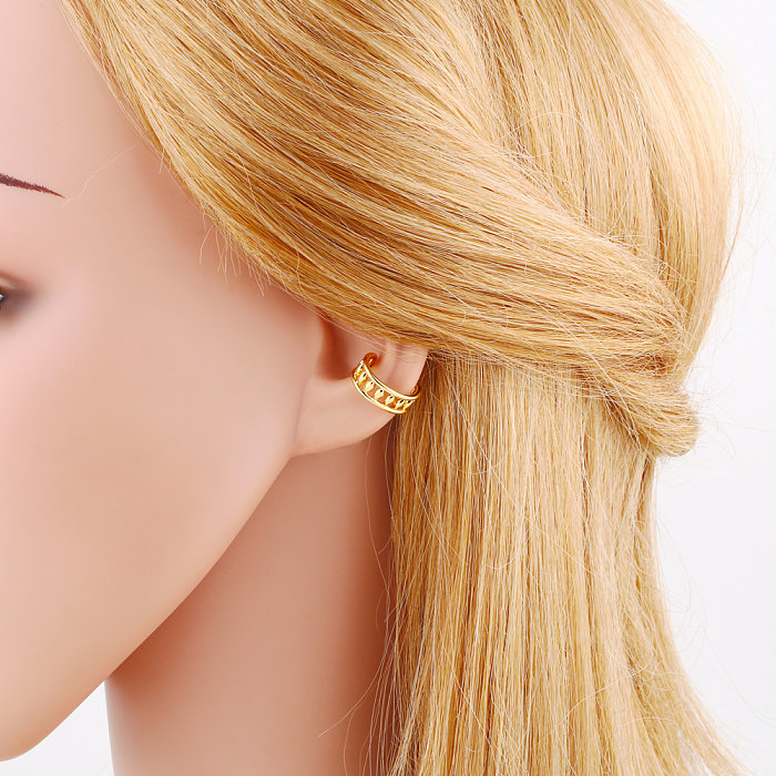 Europäische und amerikanische neue personalisierte Mode Ohrclip nicht durchbohrte Ohrringe Damen Retro Temperament Eintrag Lux Nische Ohrclip Ert78