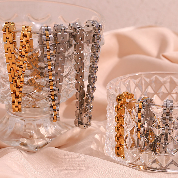 Collier de bracelets plaqué or 18 carats en acier inoxydable géométrique de style classique de style simple
