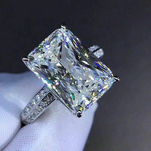 New Inlaid Super Large Zircon Ring Simple Ladies Ring Copper Jewelry Wholesale