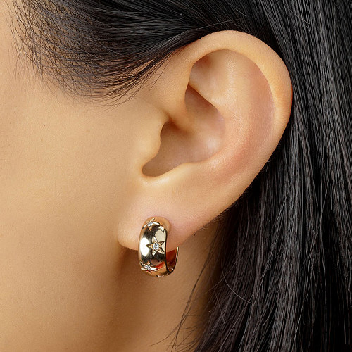 1 paire de boucles d'oreilles décontractées en forme d'étoile, Style INS, incrustation de cuivre, Zircon plaqué or