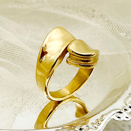 Atacado estilo simples comutar anéis banhados a ouro com revestimento de aço inoxidável de cor sólida
