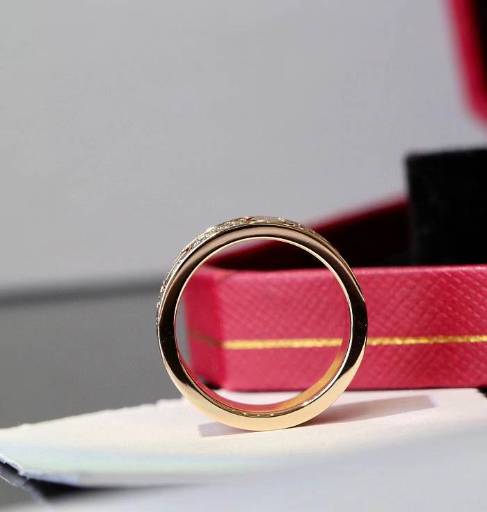 Elegante geometrische Ringe im klassischen Stil mit Intarsien-Zirkon-Edelstahlbeschichtung