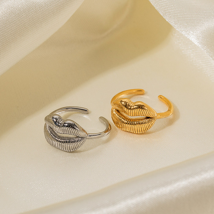 Lignes de lèvres de style IG plaquées en acier inoxydable, anneaux ouverts plaqués or 18 carats