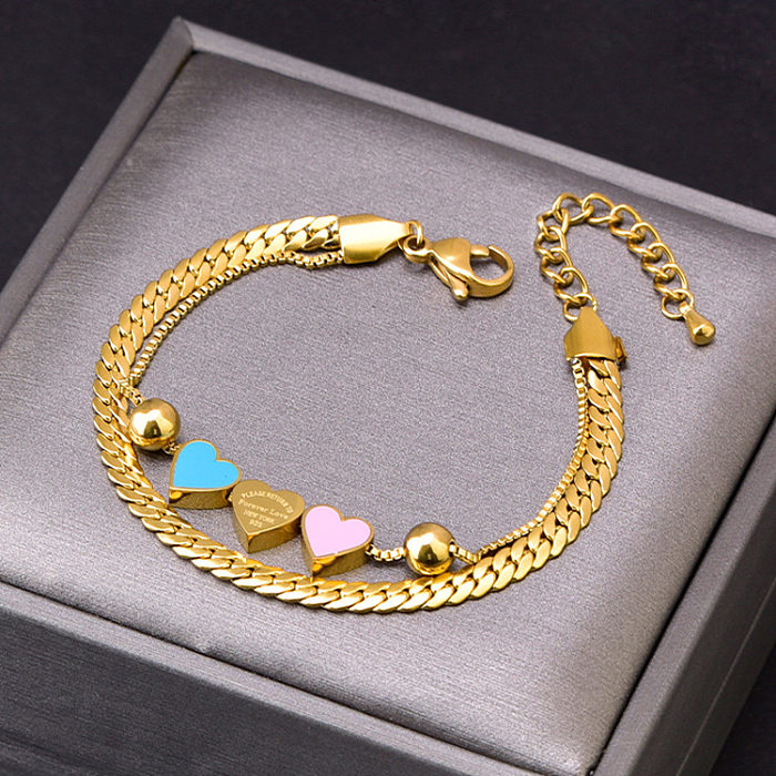 Collier de bracelets de placage en acier titane en forme de coeur de lettre de style simple pour dame