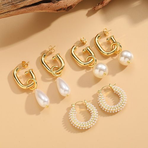 1 paire de boucles d'oreilles plaquées or 14 carats, Style IG, incrustation de perles géométriques en cuivre