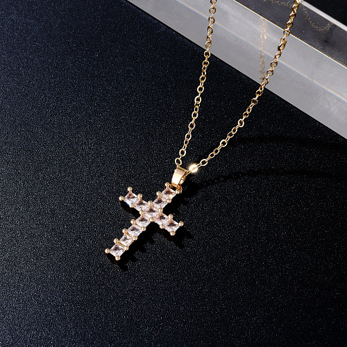 Elegante Hip-Hop-Halskette mit Kreuz-Kupfer-Beschichtung und Inlay-Zirkon-Anhänger im schlichten Stil