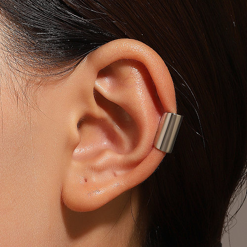 1 Piece Casual Simple Style Solid Color Copper Ear Cuffs