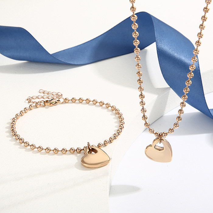 Colar de pulseiras banhado a ouro 18K em formato de coração streetwear em aço inoxidável