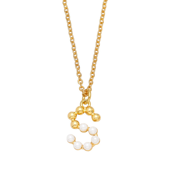 Nouveau collier simple en cuivre avec pendentif en perles de clavicule de 26 lettres