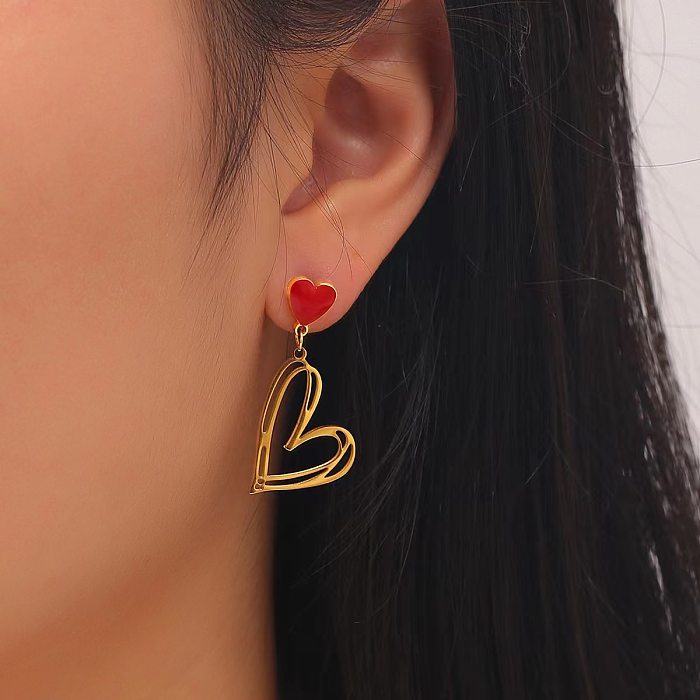 1 Paar schlichte, herzförmige Ohrhänger aus Edelstahl mit 18-Karat-Vergoldung