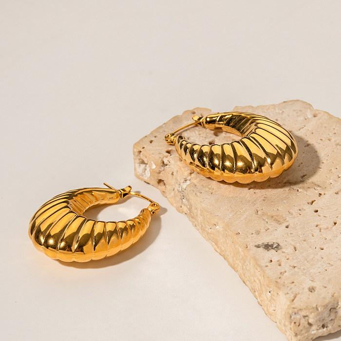 1 par de pendientes chapados en oro de 18 quilates de acero inoxidable con revestimiento geométrico estilo IG