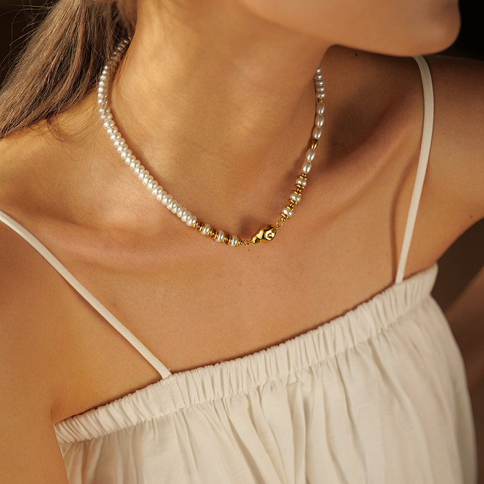 Collier plaqué or 18 carats avec perles en acier inoxydable de couleur unie de style IG