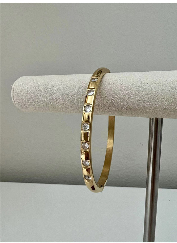 Simple Style Shiny Circle Stainless Steel Plating Inlay Zircon 18K Gold Plated Bangle