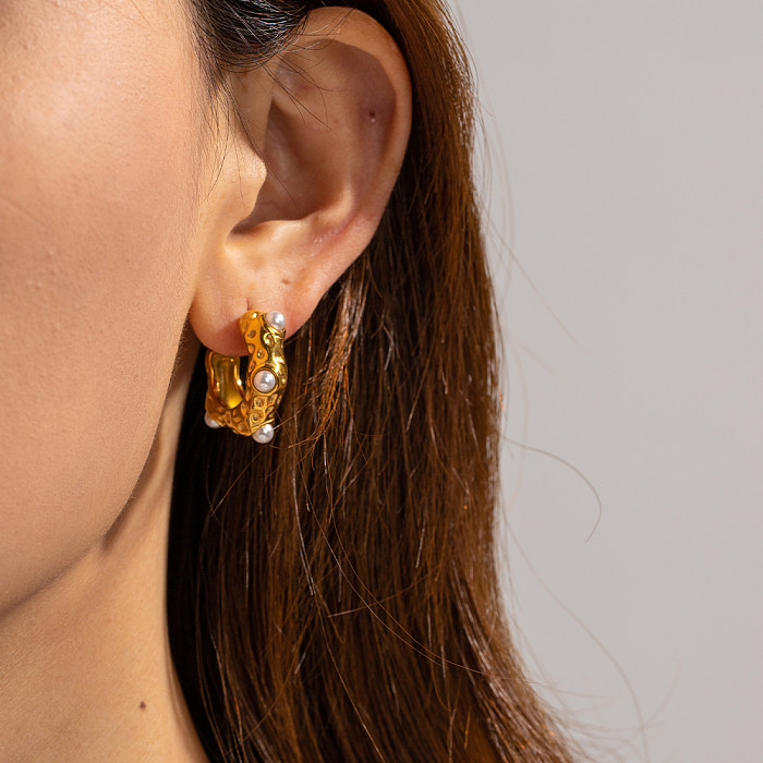 1 Paar IG Style C-förmige Inlay-Ohrringe aus Edelstahl mit künstlichen Perlen und 18 Karat vergoldet