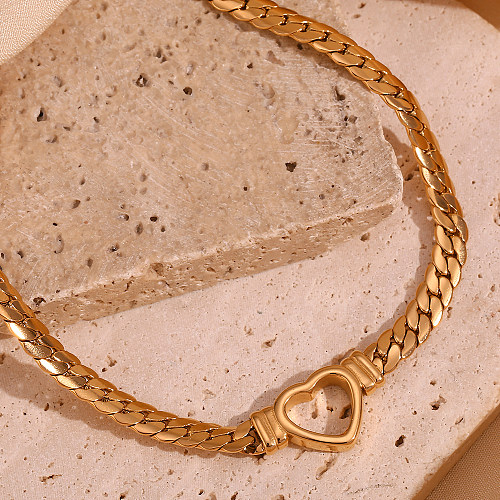 Colar chapeada ouro 18K de aço inoxidável da forma simples do coração do estilo