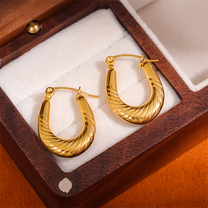1 par de pendientes chapados en oro de 18 quilates de acero inoxidable con revestimiento ovalado en forma de U de estilo Simple Retro