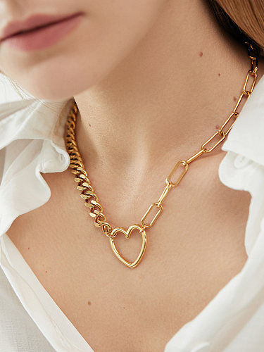 Vintage Style Heart Shape Stainless Steel  Plating 18K Gold Plated Pendant Necklace