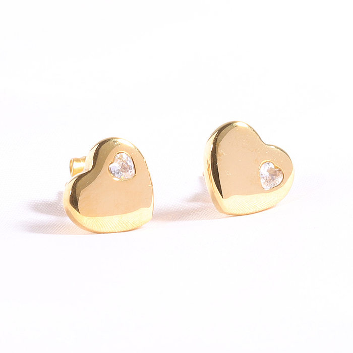 1 paire de clous d'oreilles en Zircon plaqué acier inoxydable en forme de cœur