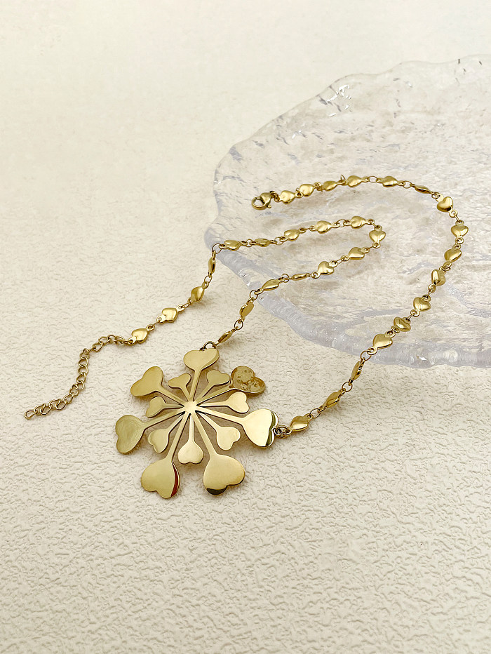Vintage Style Sweet Heart Shape Flower Stainless Steel  Polishing Plating Gold Plated Pendant Necklace